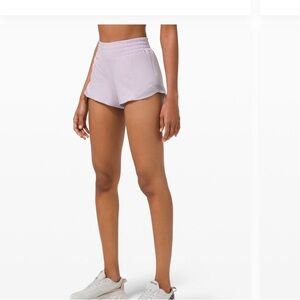 Lululemon Hotty Hot High-Rise Lined Short 2.5" Lavender Dew